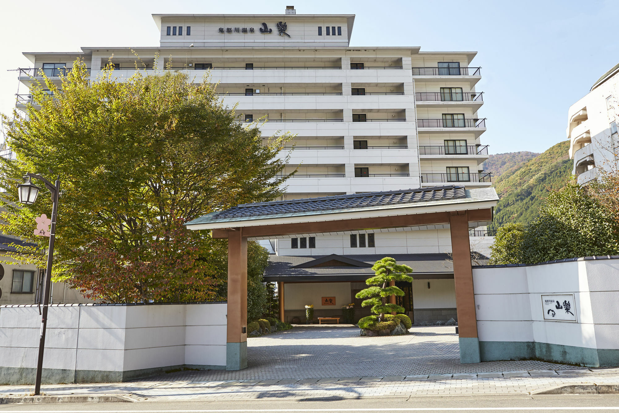 Kinugawa Onsen Sanraku Hotel Nikko Bagian luar foto